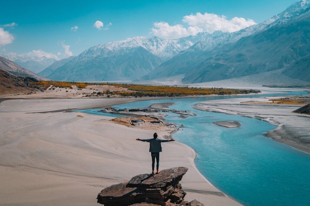 Rise with Happiness| Rise with Sameer Kaushal